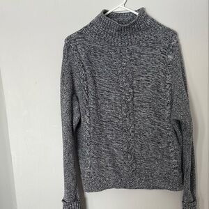 Gap Gray Cable Knit Women's Sweater